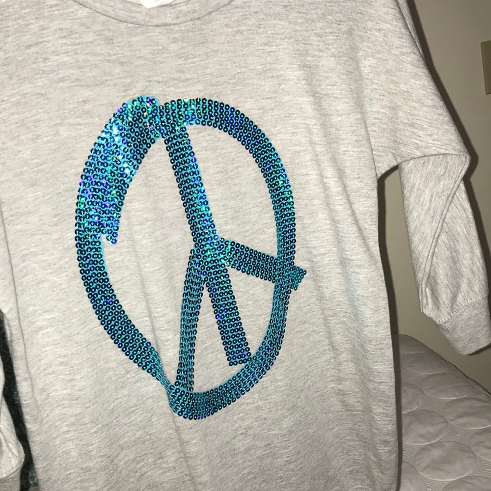 Long sleeve shirt